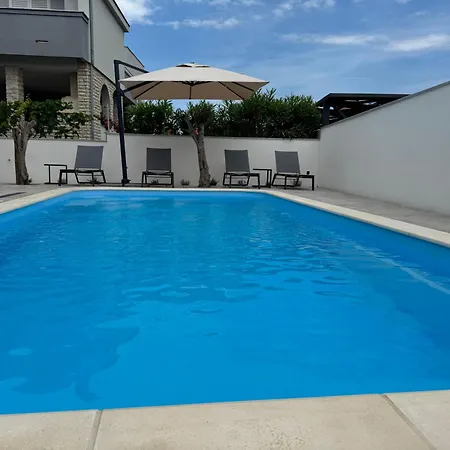 Kuca Za Odmor Lucic - - Zadar Apartman