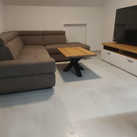 Apartman Kuca Za Odmor Lucic - - Zadar