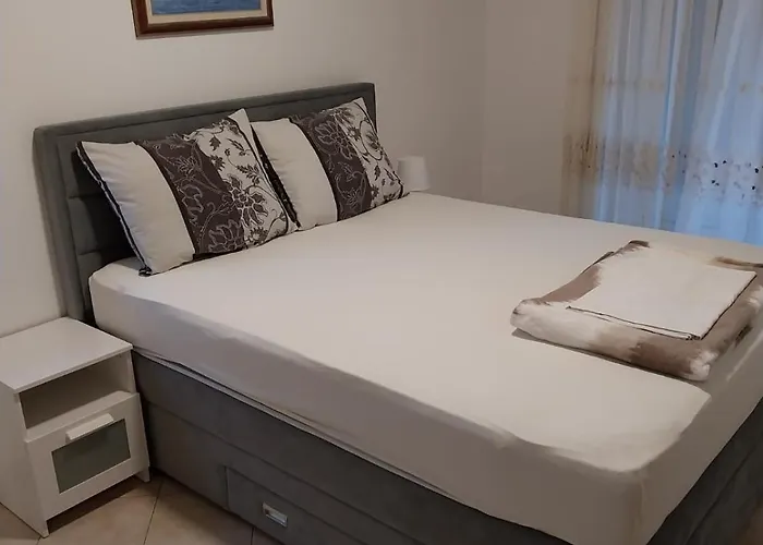 Апартаменты Kuca Za Odmor Lucic - Privlaka - Zadar